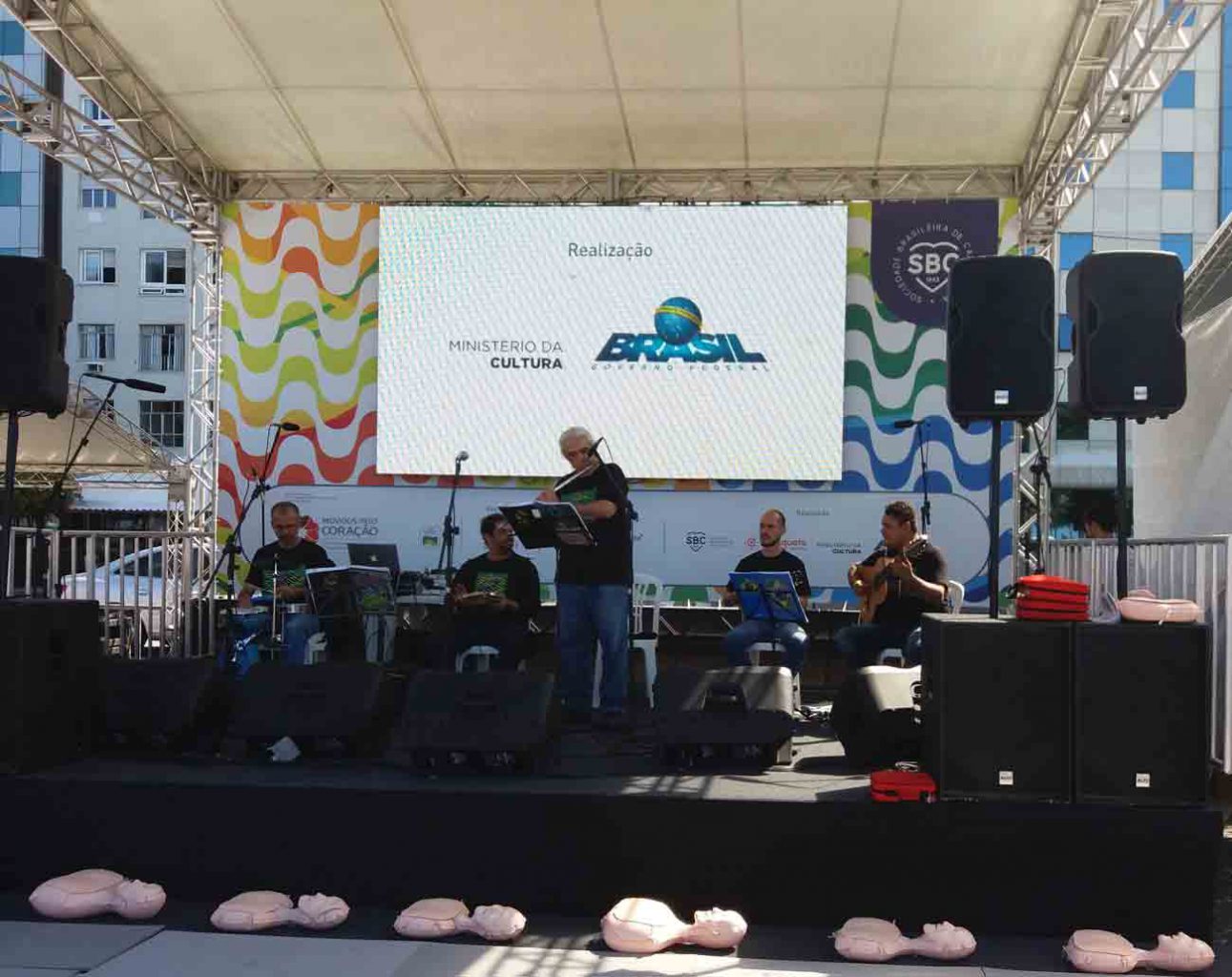 Ministério da Cultura Sociedade Brasileira de Cardiologia - Praia de Copacabana evento música ao vivo - choro na praça rio de janeiro edgard gordilho