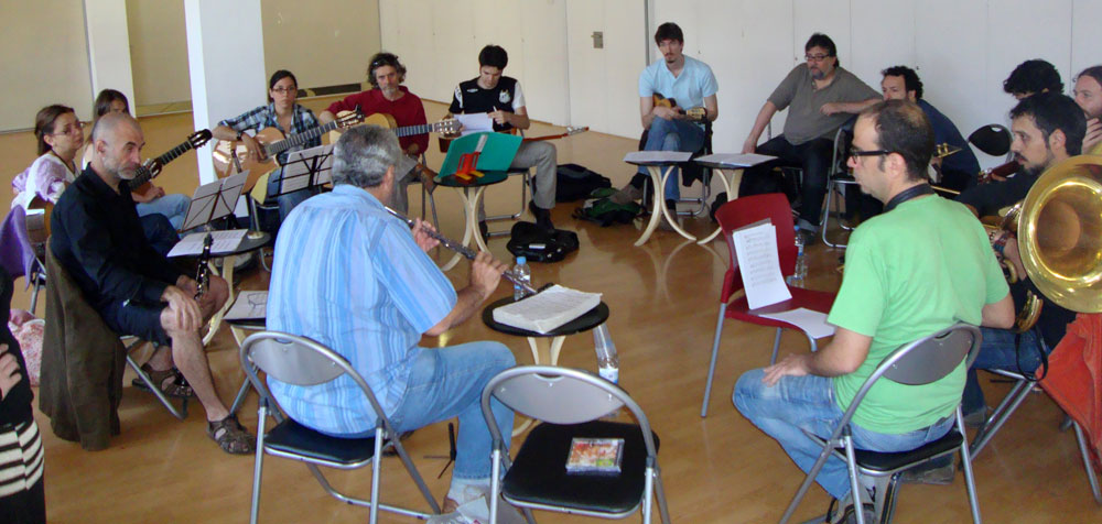 Choro na Espanha - roda de choro de Barcelona Parc Sandaru workshop Edgard Gordilho Choro na Praça