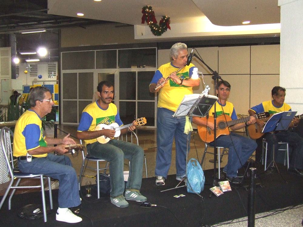 RECREIO Shopping - Recreio dos Bandeirantes choro na praça música ao vivo