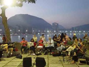 Forte Copacabana - Roda de Choro - (músico convidado "canja")