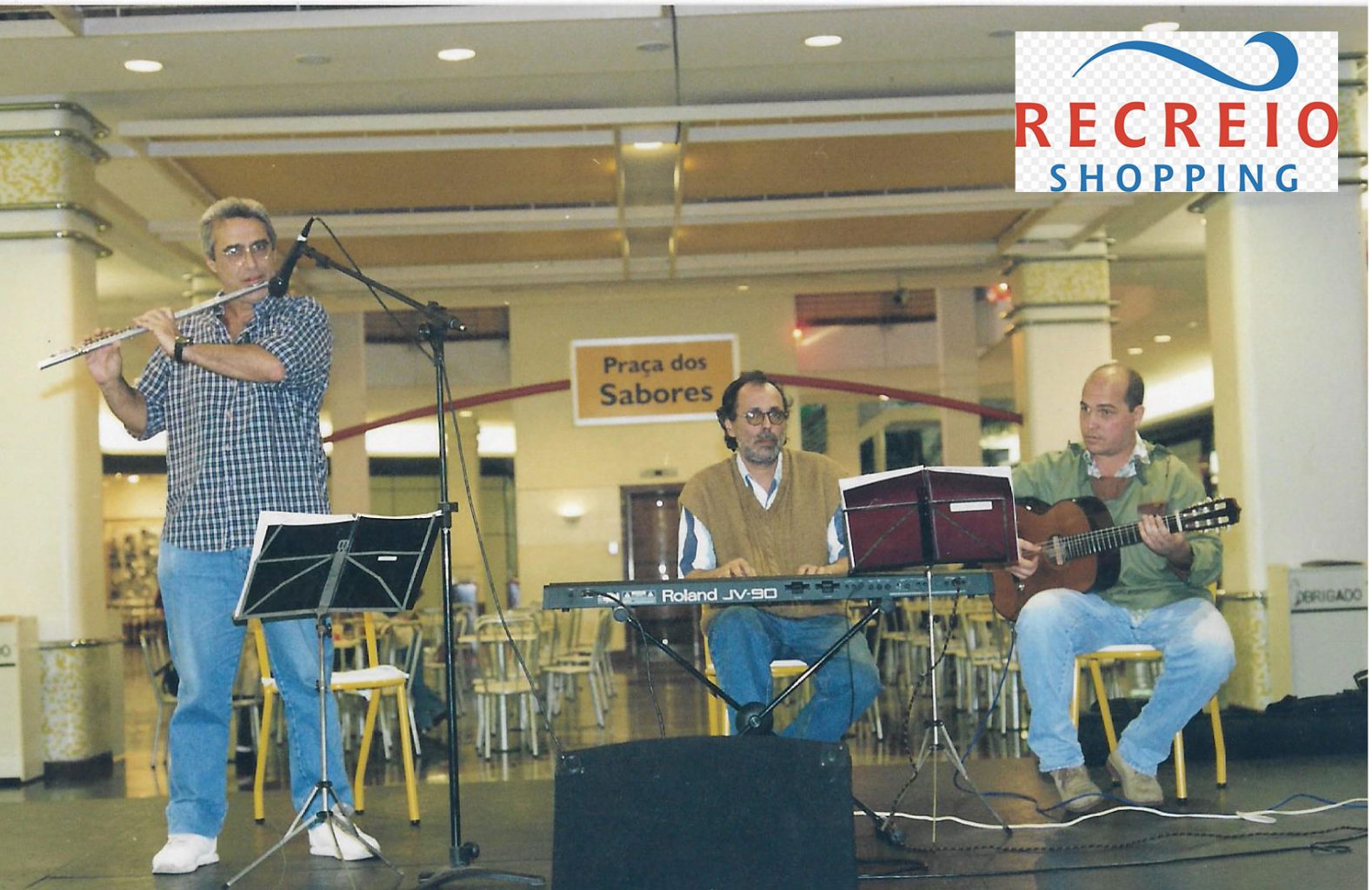 Recreio Shopping choro na praça edgard gordilho chorinho rio de janeiro