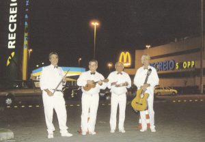 RECREIO Shopping - Recreio dos Bandeirantes choro na praça música ao vivo