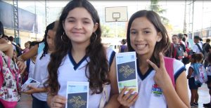 Show do Choro na Praça em escola em Itaguaí